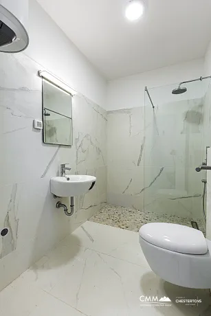 47 m² Daire, Sveti Stefan'a Harika Manzara