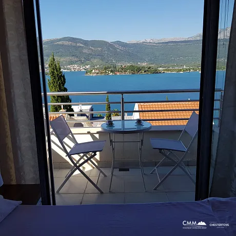 Deniz Manzaralı 2+1 Daire, Plaja 60m Mesafede – Tivat