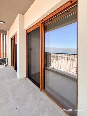 Tivat'ta yeni bir komplekste daireler