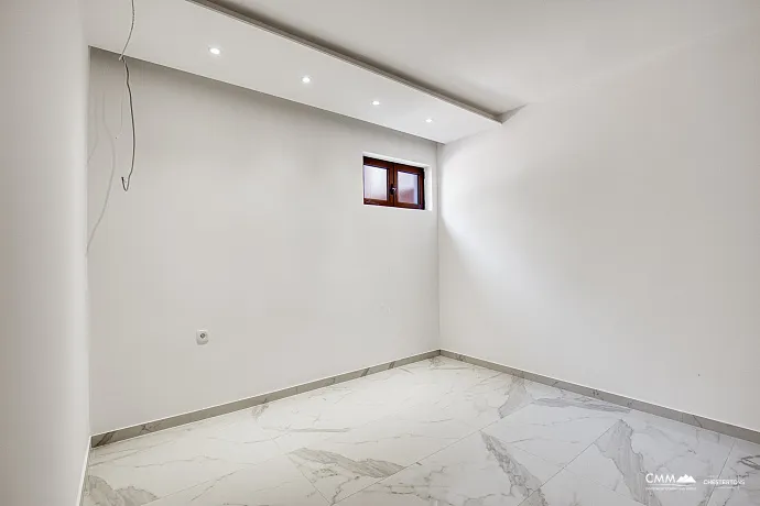 Yenilenmiş daire 49 m², Tivat