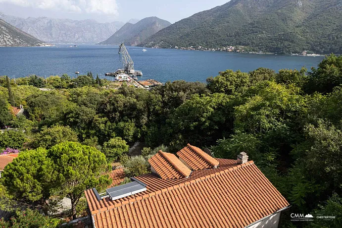 LİPCİ'DE GÜZEL TAŞ EV – BOKA KOTORSKA'DA OTANTİK BİR YAŞAM