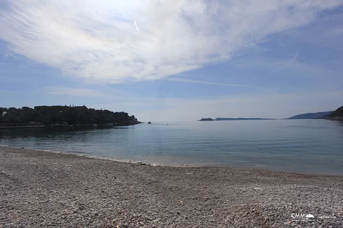 Deniz manzaralı lüks villa