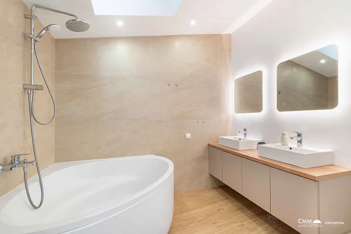 Muhteşem deniz manzaralı lüks penthouse