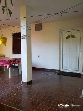 Dobra Voda'da 100m² ev