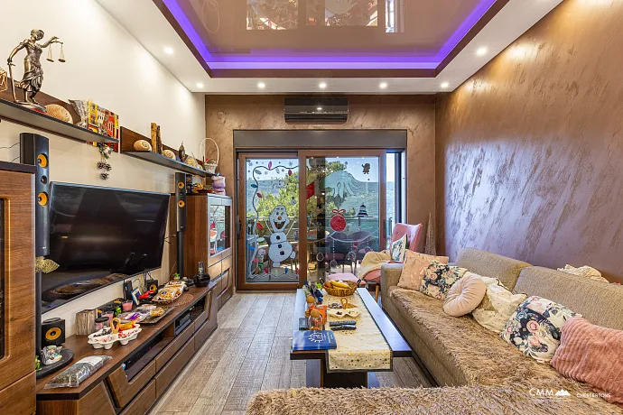 Herceg Novi'nin merkezinde mükemmel villa