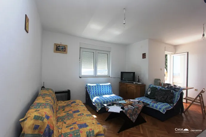 Petrovac'ta deniz manzaralı daire