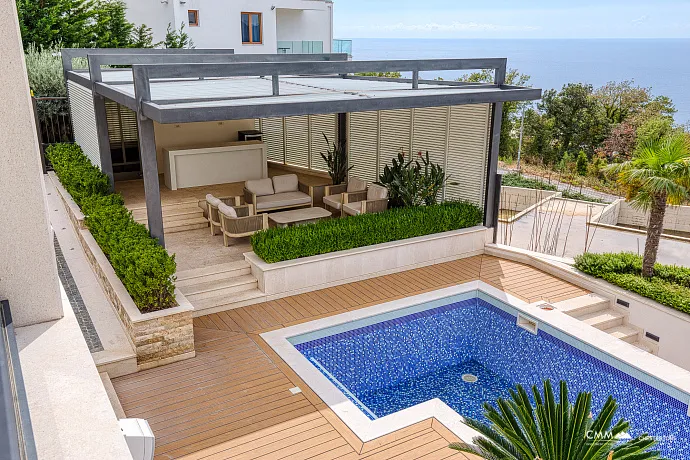 Sveti Stefan’a yakın, Blizikuće’de lüks villa