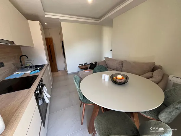 # 6566 Budva merkezinde yeni inşa edilmiş binada daireler