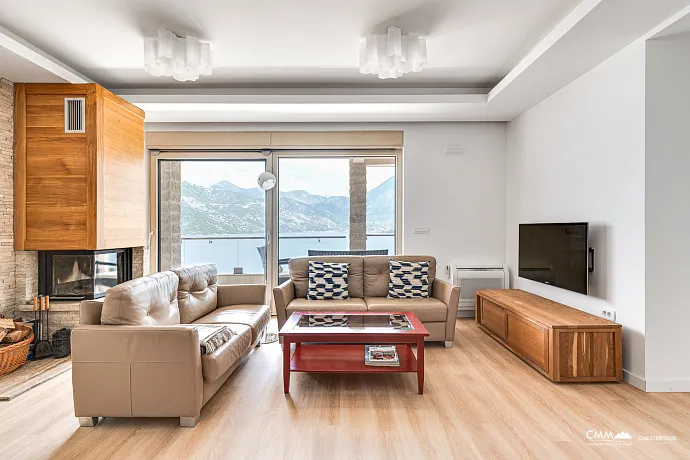 Kostanjica’da Panoramik Deniz Manzaralı 107 m² 3 Odalı Daire