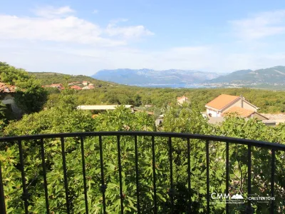 Townhouse in a complex with a sea view