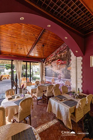 Budva'nın merkezindeki restoran