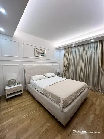 Budva Merkezinde Lüks Daire – 90 m², Garaj Dahil