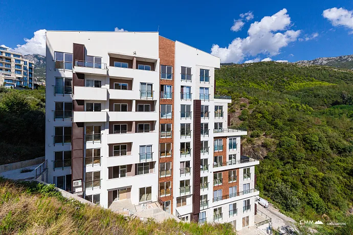 Panoramik Deniz Manzaralı Lüks 2+1 Daire 66 m² – Bečići