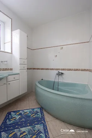 Deniz manzaralı lüks villa