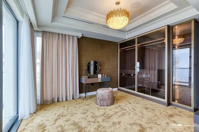 Sveti Stefan’a yakın, Blizikuće’de lüks villa