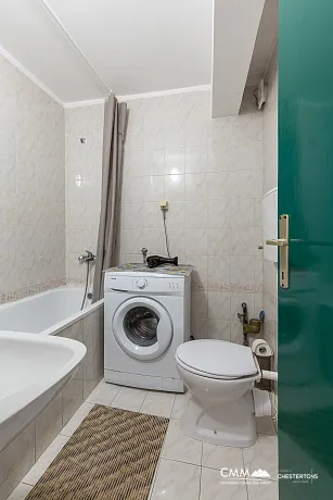 Budva’da Denize Bakan Tek Yatak Odalı Daire