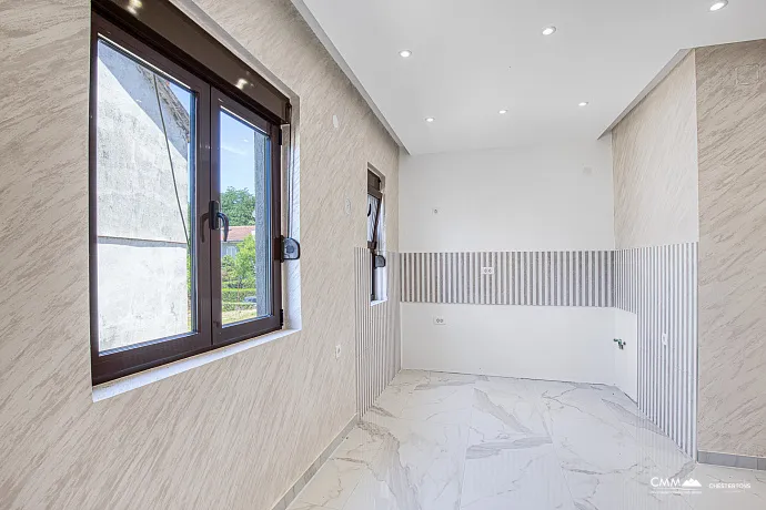 Yenilenmiş daire 49 m², Tivat