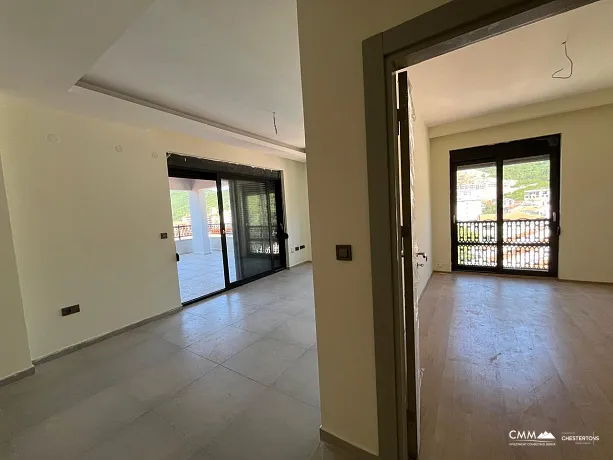 # 6566 Budva merkezinde yeni inşa edilmiş binada daireler