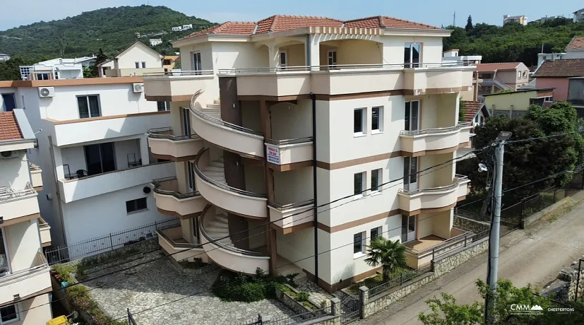  Deniz manzaralı geniş apartman