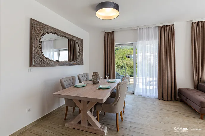 Panoramik Deniz Manzaralı Lüks 2+1 Daire 66 m² – Bečići