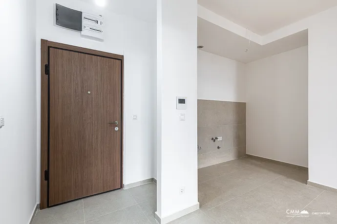 Bečići'de Daire: 45 m² ve muhteşem deniz manzarası