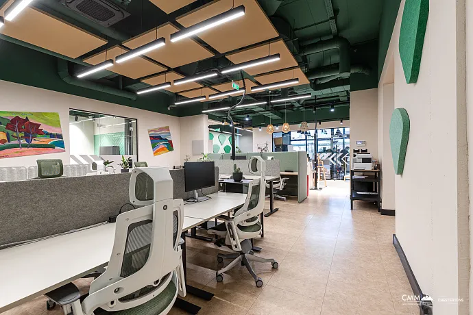 Budva'da ticari alan, 400 m²