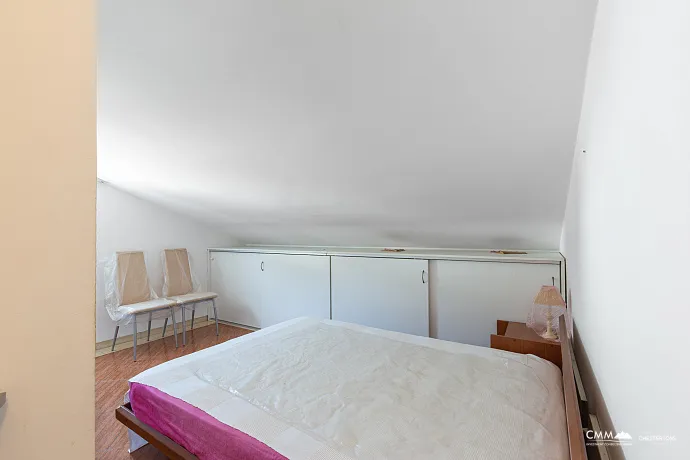 Bečići’de 64m² bir yatak odalı daire