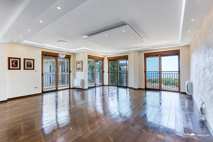 Petrovac'ta 3 odalı daire