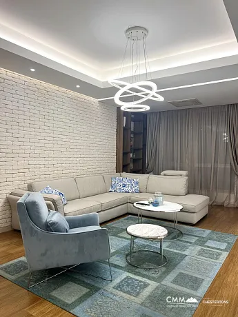 Budva Merkezinde Lüks Daire – 90 m², Garaj Dahil