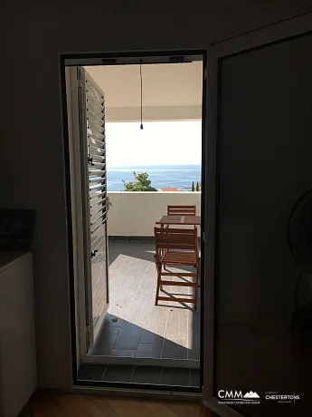 Petrovac'ta Akdeniz Manzaralı Dubleks Daire, 104 m²